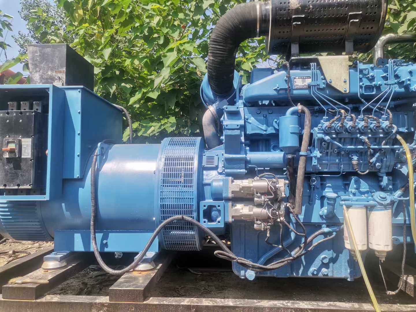 灵寿详细说明降低 800kW 柴油发电机输出电流波动的方法