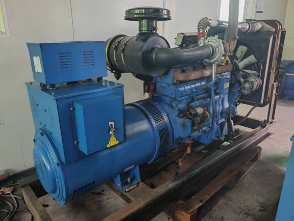灵寿100kW柴油发电机组使用多级机油有哪些优缺点？